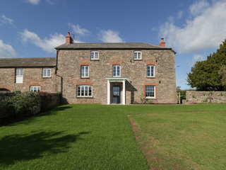 Property Photo: Pentwyn Farm