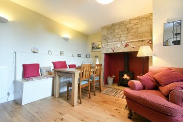 Property Photo: Farne View Cottage