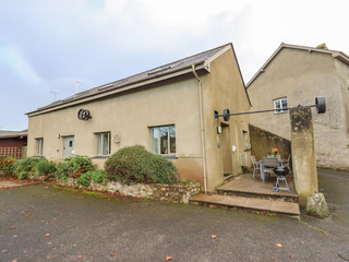 Property Photo: Acorn Cottage