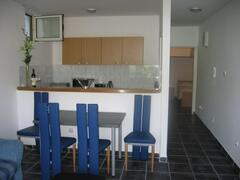 Property Photo: dining are overlooking the kitchen