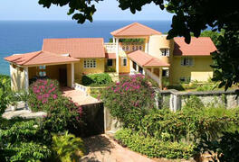 Property Photo: This comfortable villa is set right on the cliffs with ocean  front in Cabrera