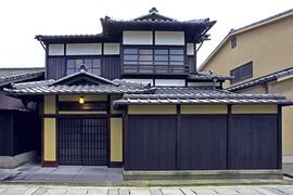 Property Photo: One kind of Machiya luxury facade High Wall Style ''TAKABEI TSUKURI''