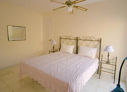 Property Photo: Master bedroom (14' x 12')